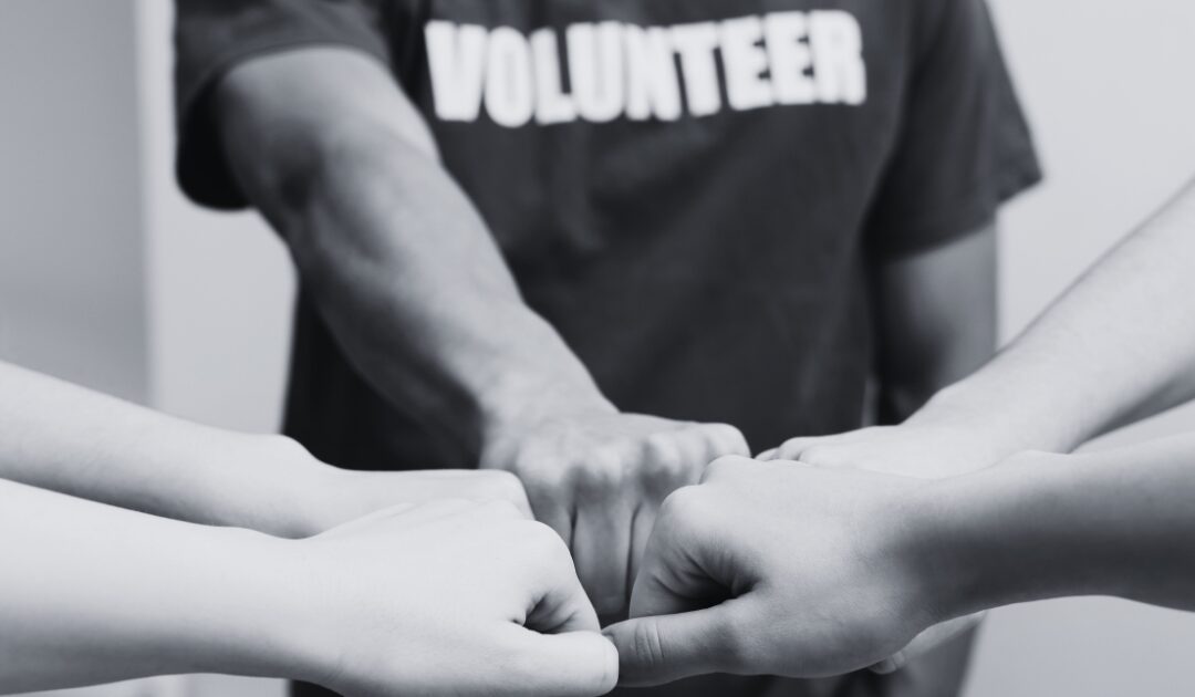 Common Volunteer Opportunities for Seniors